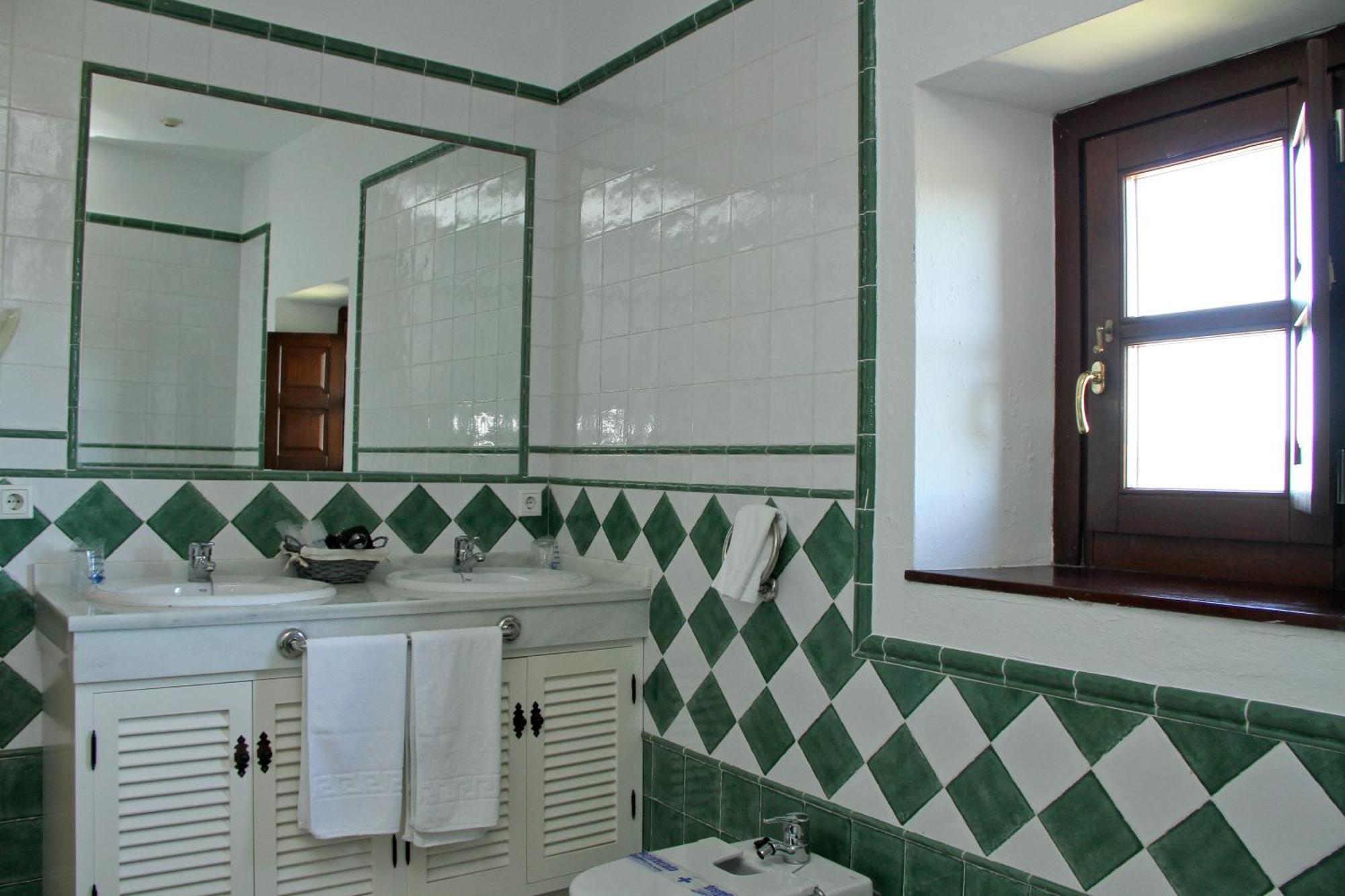 Casas Rurales Tugasa Castillo De Castellar Castellar de la Frontera Extérieur photo